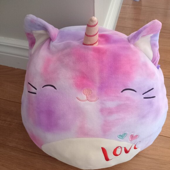Squishmallows - Carla the Cat 14 inch (Valentines - Love) - Picture 1 of 3